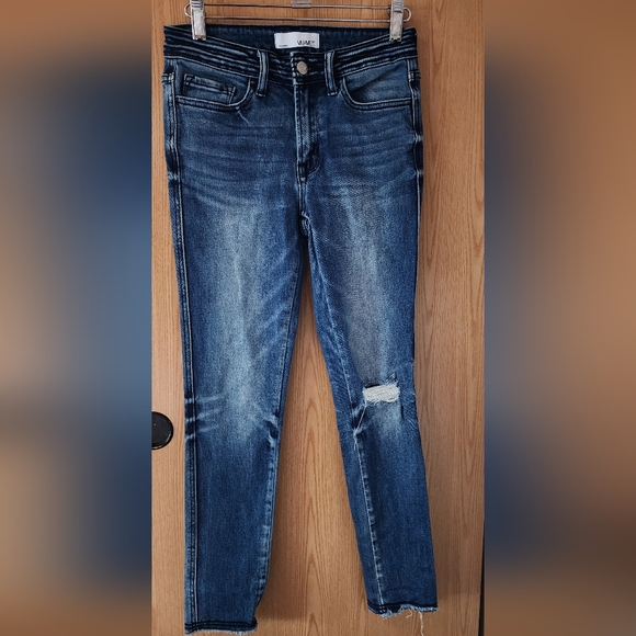 Vervet Denim - Skinny Blue Distressed Denim Jeans with Tapered Fit